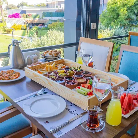 מלון The Nowness Luxury & Adulty Only Çeşme