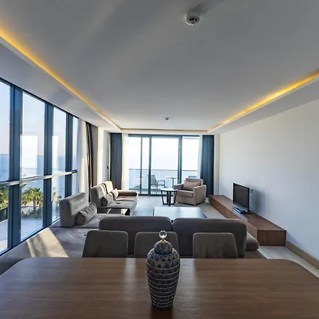 מלון The Nowness Luxury & Adulty Only 4*
