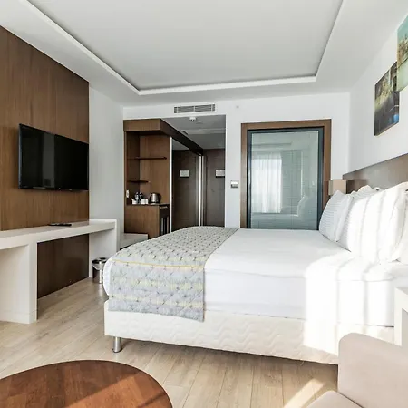 מלון The Nowness Luxury & Adulty Only Çeşme