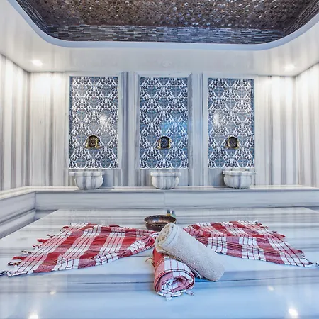 The Nowness Luxury & Adulty Only 4* Çeşme