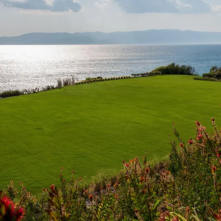 מלון The Nowness Luxury & Adulty Only