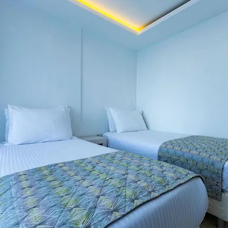 The Nowness Luxury & Adulty Only فندق 4*