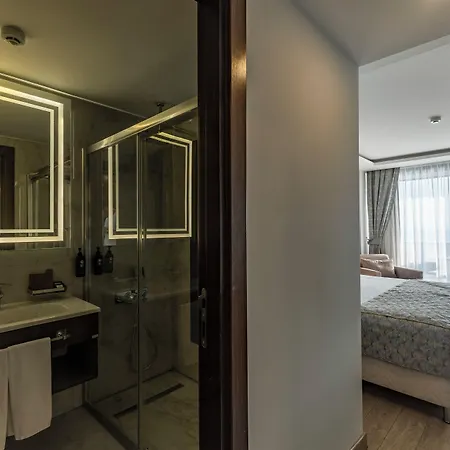 The Nowness Luxury & Adulty Only 4* Çeşme